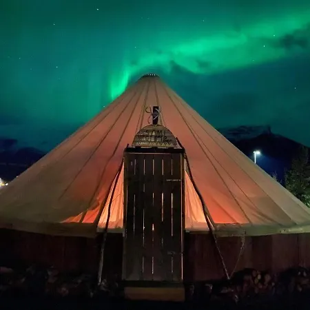 Lyngenfjord ホテル *